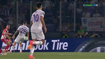 Διαμαρτυρήθηκε για πέναλτι στο ξεκίνημα της παράτασης του τελικού ο Ολυμπιακός