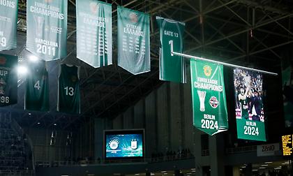 Παναθηναϊκός: Ανέβηκαν τα λάβαρα στην οροφή του ΟΑΚΑ