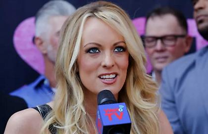 Ποια είναι η Στόρμι Ντάνιελς, η πορνοστάρ που «καταδίκασε» τον Τραμπ