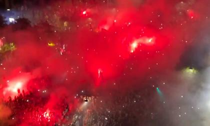 Χαμός στην παρέλαση της Αταλάντα για την κατάκτηση του Europa League