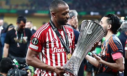 Νικολακόπουλος: «Πώς έχει το θέμα με Ελ Κααμπί στον Ολυμπιακό»