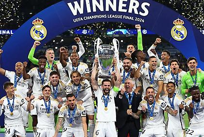 Η απονομή του 15ου Champions League στη «βασίλισσα» Ρεάλ Μαδρίτης!