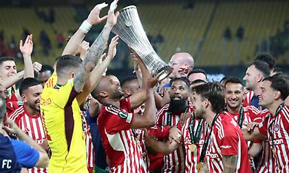 Monday Action στις 16:00 με τον θρίαμβο του Ολυμπιακού και τον μεταγραφικό σχεδιασμό των ομάδων (video)