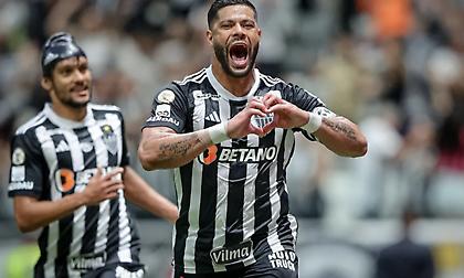 Φάουλ-οβίδα του Χουλκ στη Βραζιλία