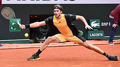 Τσιτσιπάς-Αλκαράθ (0-2 σετ)