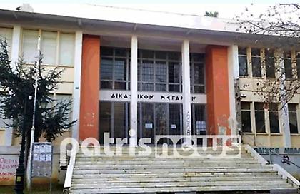 Δικαστήρια Πύργου: Λιποθυμία λόγω ζέστης – Χωρίς κλιματισμό οι αίθουσες