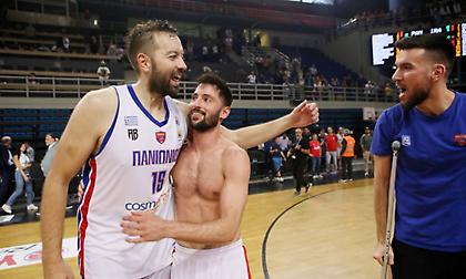 Βουγιούκας: «Δεν το βλέπω να παίξω άλλο μπάσκετ - Σκέφτομαι να πάρω διαρκείας στον Πανιώνιο»