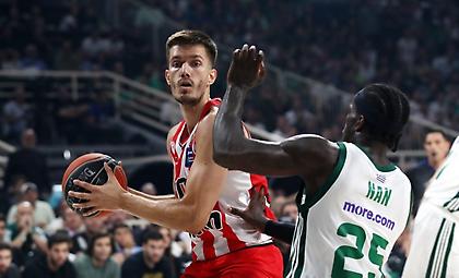 Τα σχόλια στον bwinΣΠΟΡ FM για το break του Ολυμπιακού επί του Παναθηναϊκού στον 1o τελικό της Stoiximan Basket League