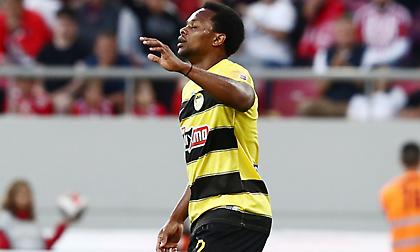 Τσακίρης: «Ούτε για αστείο δεν θέλουν να σκέφτονται στην ΑΕΚ το ενδεχόμενο να χάσει ο Λιβάι μέρος της προετοιμασίας»