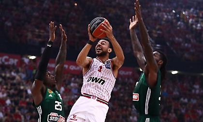 Επέστρεψε από το -8 με σερί 10-0 ο Ολυμπιακός