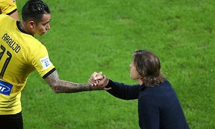 «Ο Αλμέιδα δεν κατάφερε να πείσει τον Αραούχο να παραμείνει στην ΑΕΚ»