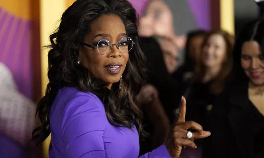 Στο νοσοκομείο η Όπρα Γουίνφρεϊ με προβλήματα στο στομάχι