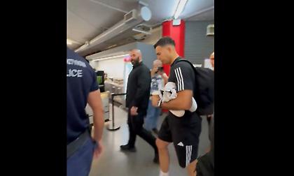 Ο Παναθηναϊκός καταγγέλλει ότι διαπιστευμένοι του Ολυμπιακού έβρισαν την αποστολή κατά την άφιξή της στο ΣΕΦ