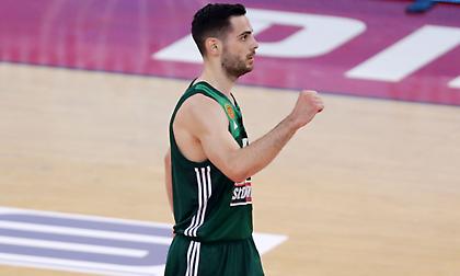 Παπαπέτρου: «Παίξαμε το δικό μας παιχνίδι, γι' αυτό κερδίσαμε - Θα απαντήσω για Εθνική όταν τελειώσει το πρωτάθλημα»