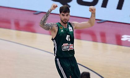 Πετρίδης: «Να δείξει αυτοσυγκράτηση ο Παναθηναϊκός - Απόλαυση ο Χουάντσο, πρέπει να διδάσκεται η άμυνά του»