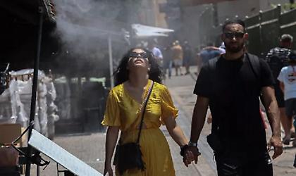 Τρίτη ημέρα καύσωνα: Αποπνικτική η ατμόσφαιρα με 43αρια και αφρικανική σκόνη