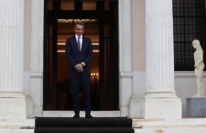 Αναβάλλεται το υπουργικό – Στις 11:30 ανακοινώνεται ο ανασχηματισμός - Ποιοι μένουν, ποιοι φεύγουν