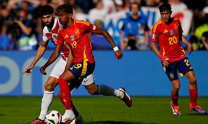 Απίστευτο: Μόντριτς και Γιαμάλ παίζουν ως αντίπαλοι στο Κροατία-Ισπανία έχοντας 22 χρόνια διαφορά!