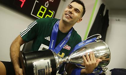 Σλούκας: «Ευχαριστώ Αγγελόπουλους και Μπαρτζώκα για την απαξίωση - Μου άνοιξαν μια πόρτα, νιώθω απόλυτα δικαιωμένος»!