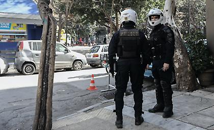 Σύλληψη 52χρονου για απάτες και πλαστογραφία