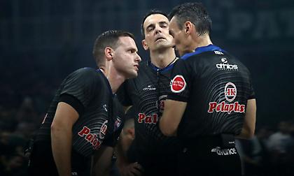 Παράπονα για τον διαιτητή Καρπάνο με αιχμές από τον Ολυμπιακό