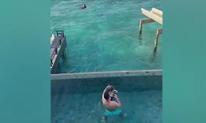 Σοκαριστική στιγμή: Ο Αρίμπας έσωσε ζευγάρι από πνιγμό στις Μαλδίβες!