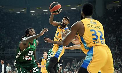 Λορέντζο Μπράουν: «Με τον Μπόλντγουιν θα περνούσαμε εύκολα τον Παναθηναϊκό»