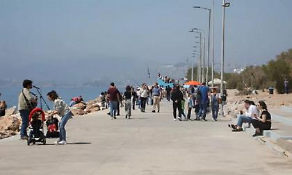 Kαιρός: Καύσωνας με μελτέμια – Στους 40 βαθμούς θα «σκαρφαλώσει» η θερμοκρασία