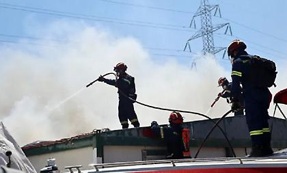 Φωτιά σε εξέλιξη στον Ασπρόπυργο