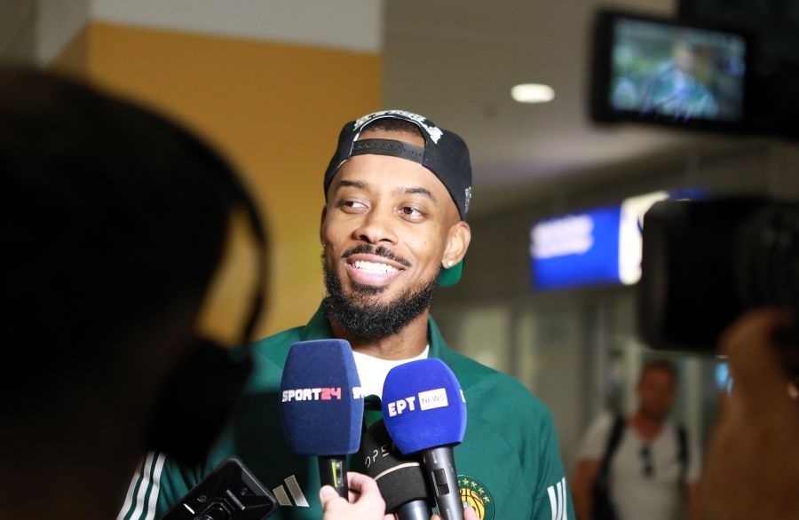 Panathinaikos: In Athens, Lorenzo Brown wore... a seven-star shirt