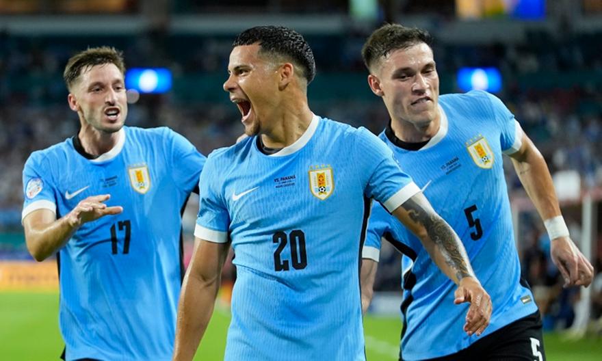 Ουρουγουάη-Παναμάς 3-1: Επικράτησε κατά κράτος η «σελέστε»