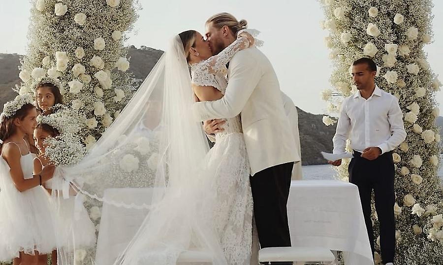 Παντρεύτηκαν Λόρις Κάριους και Ντιλέτα Λεότα