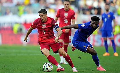 Προβλημάτισε ξανά και πέρασε ως 2η η Γαλλία!