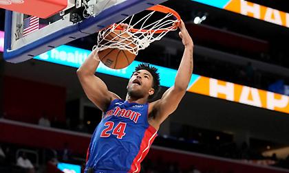 Κίνηση ουσίας για τους Μάβερικς: Πήραν Κουέντιν Γκράιμς και έδωσαν Χάρνταγουεϊ στους Πίστονς