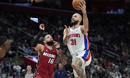 «Δεν ενεργοποιούν την οψιόν του Φουρνιέ οι Πίστονς - Σκέφτεται σοβαρά προτάσεις από Ευρωλίγκα»