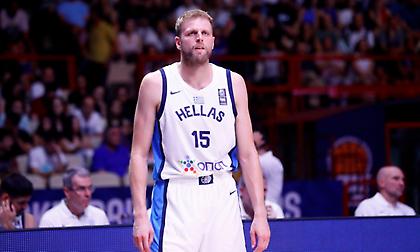 Χαραλαμπόπουλος: «Σε καλό δρόμο η Εθνική, τα πάντα για να κάνουμε χαρούμενους τους Έλληνες»