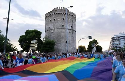 Θεσσαλονίκη: 29 προσαγωγές κατά τη διάρκεια της μεγάλης παρέλασης του Europride