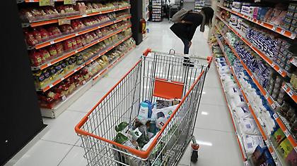 Τριπλό χτύπημα κατά της ακρίβειας