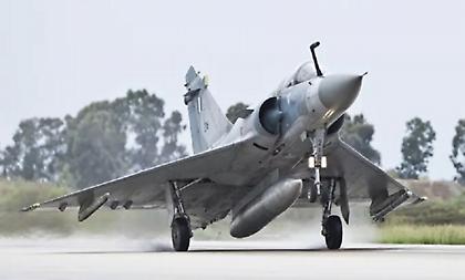 Συναγερμός στην Τανάγρα: Εγκατάλειψη Μιράζ 2000-5 - Σώος ο πιλότος, χρησιμοποίησε το εκτινασσόμενο κάθισμα