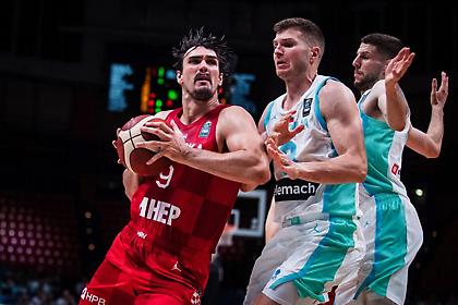 Διέλυσε την «τρύπια» Σλοβενία η Κροατία του τριπλού Σάριτς και φουλάρει για τελικό στο Προολυμπιακό