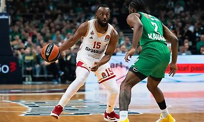 Σταμάτησε το μπάσκετ ο Κέμπα Γουόκερ!