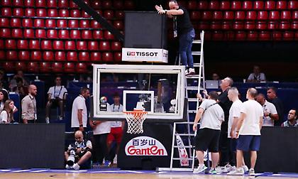 Διακοπή 25 λεπτών στο Σλοβενία-Κροατία λόγω προβλήματος στο χρονόμετρο!