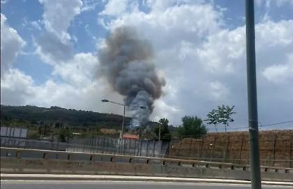 Συναγερμός στην Πυροσβεστική για φωτιά στα Γλυκά Νερά - Μήνυμα από το 112: «Παραμείνετε σε ετοιμότητα»