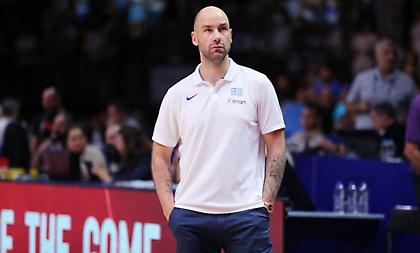 Σπανούλης: «Τα παιδιά διασκεδάζουν, είναι περήφανα που φορούν αυτή τη φανέλα- Παγκόσμιος σούπερ σταρ ο Γιάννης»