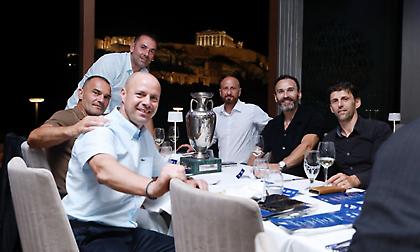 Το reunion της Εθνικής 20 χρόνια μετά το ΕΠΟΣ στο Euro