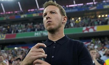 Νάγκελσμαν: «Με απασχολεί ο... Τζαμάλ, όχι ο Γιαμάλ»