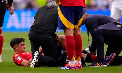 Έβγαλε... νοκ άουτ τον Πέδρι ο Κρόος!