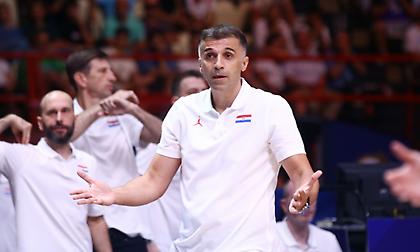 Σέζαρ: «Πρέπει να παίξουμε καλύτερα στον τελικό - Θα θέλαμε δύο μέρες ρεπό για το ματς με την Ελλάδα!»