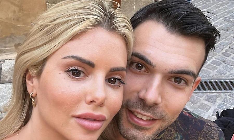 Στο Παρίσι το ζεύγος Σλούκα