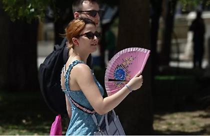Καιρός: Νέα άνοδος της θερμοκρασίας με 38αρια και στα 7 μποφόρ οι άνεμοι